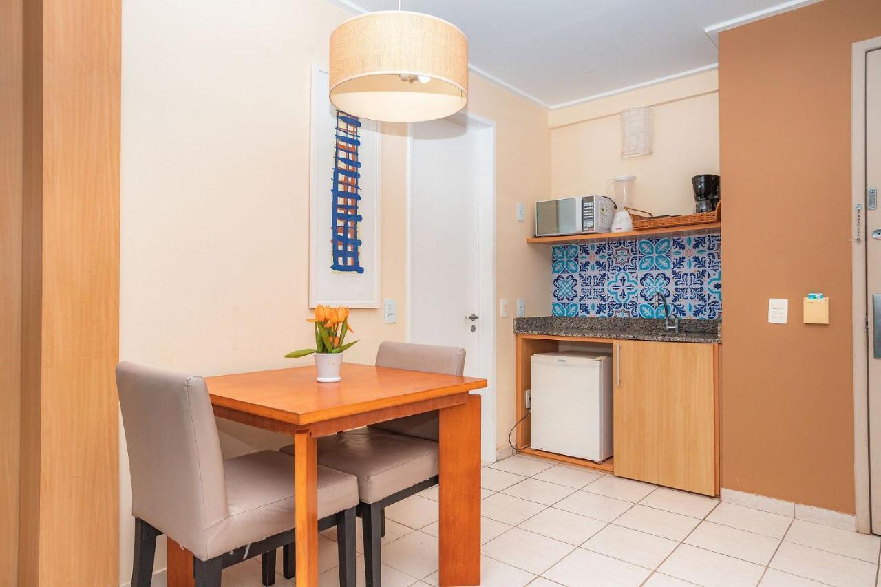 Apartamento com 1 Quarto