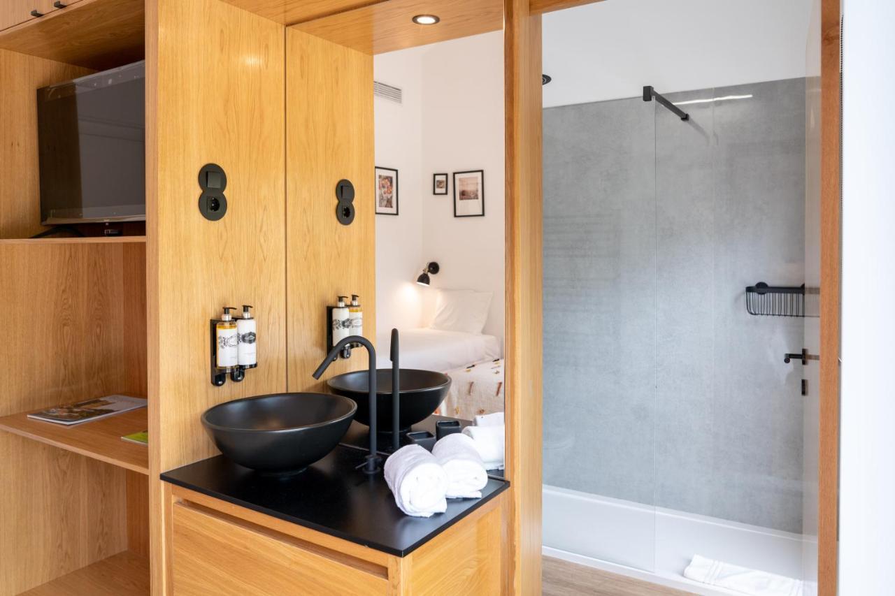 Two-Bedroom House,1251607993:JPEG