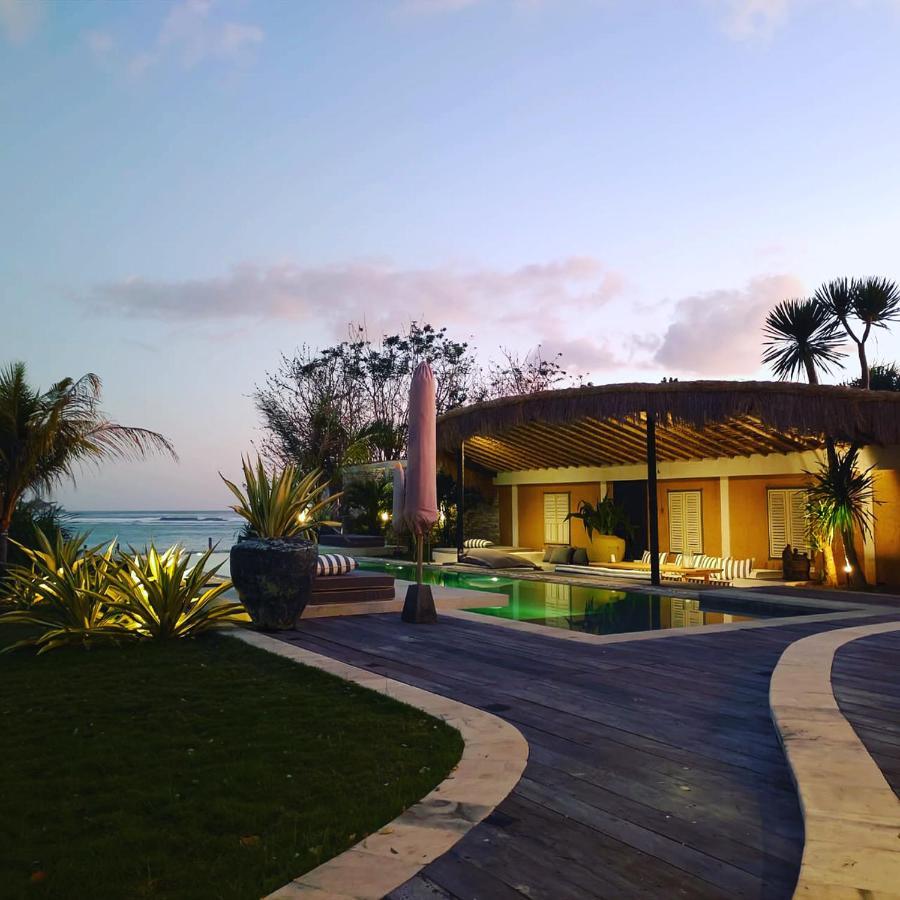 Villa Beach Front