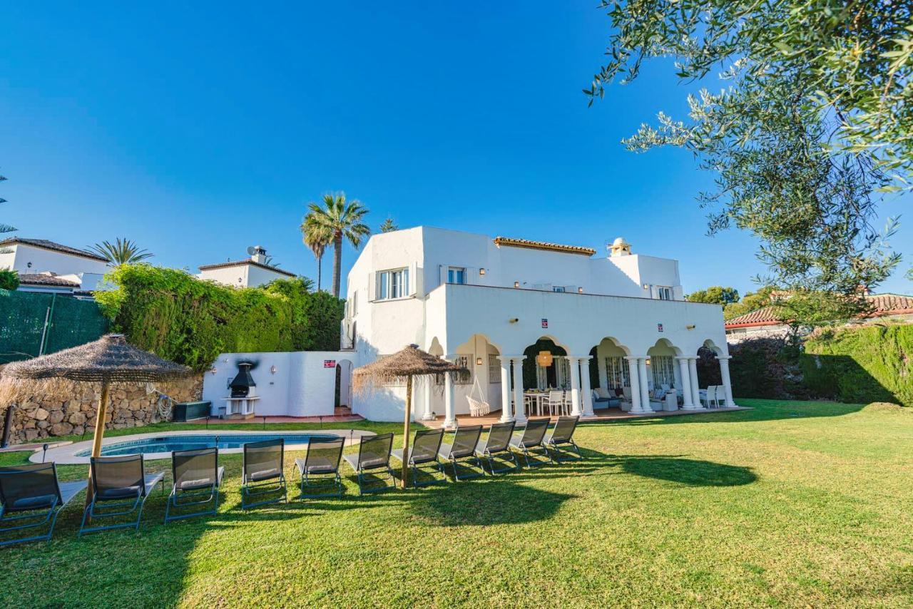 Six-Bedroom Villa,1630912922:JPEG