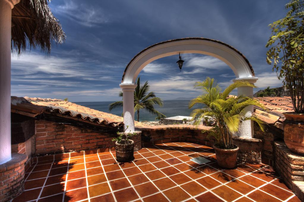Five-Bedroom Villa Sea View