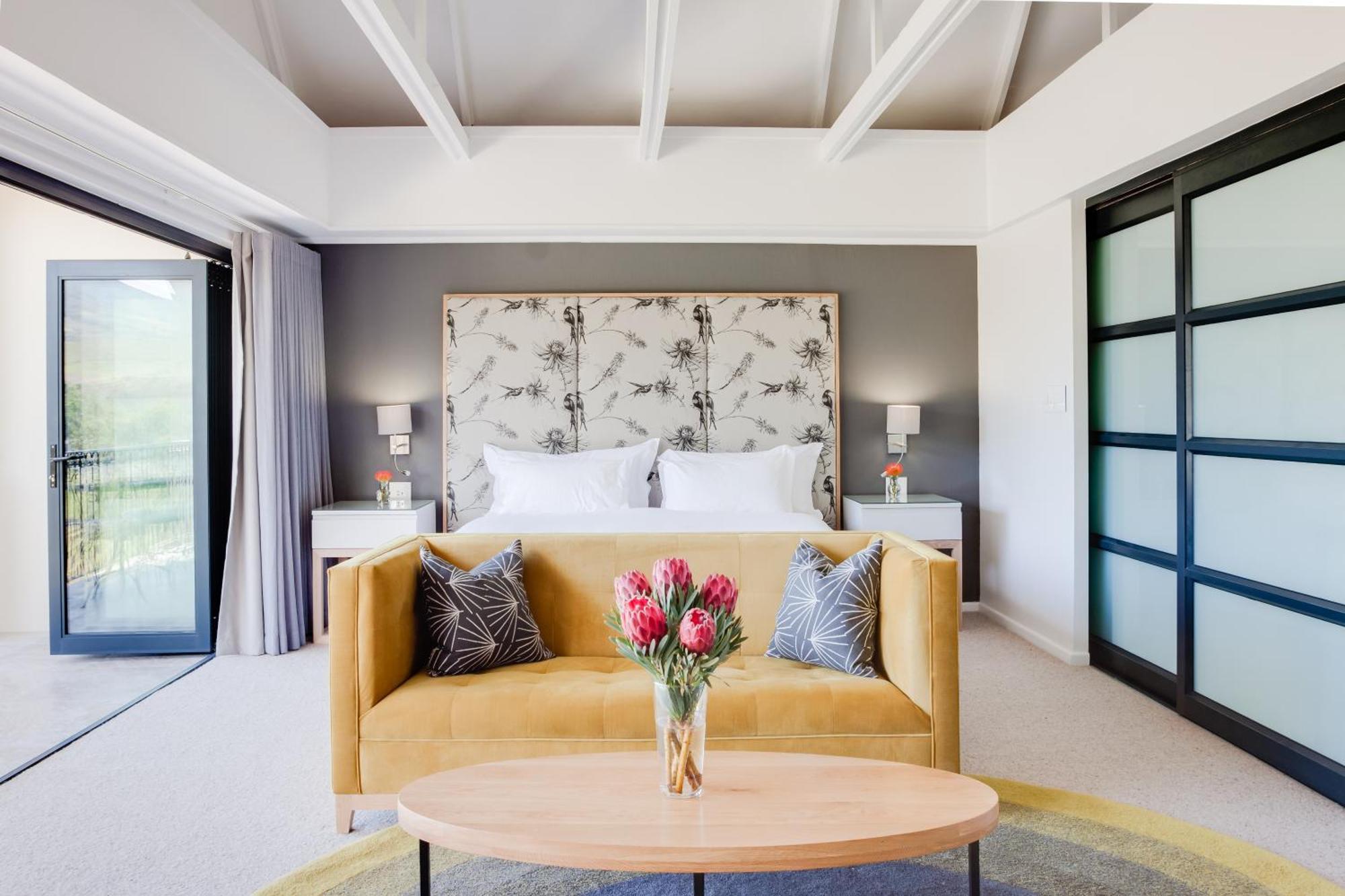 Superior King Suite