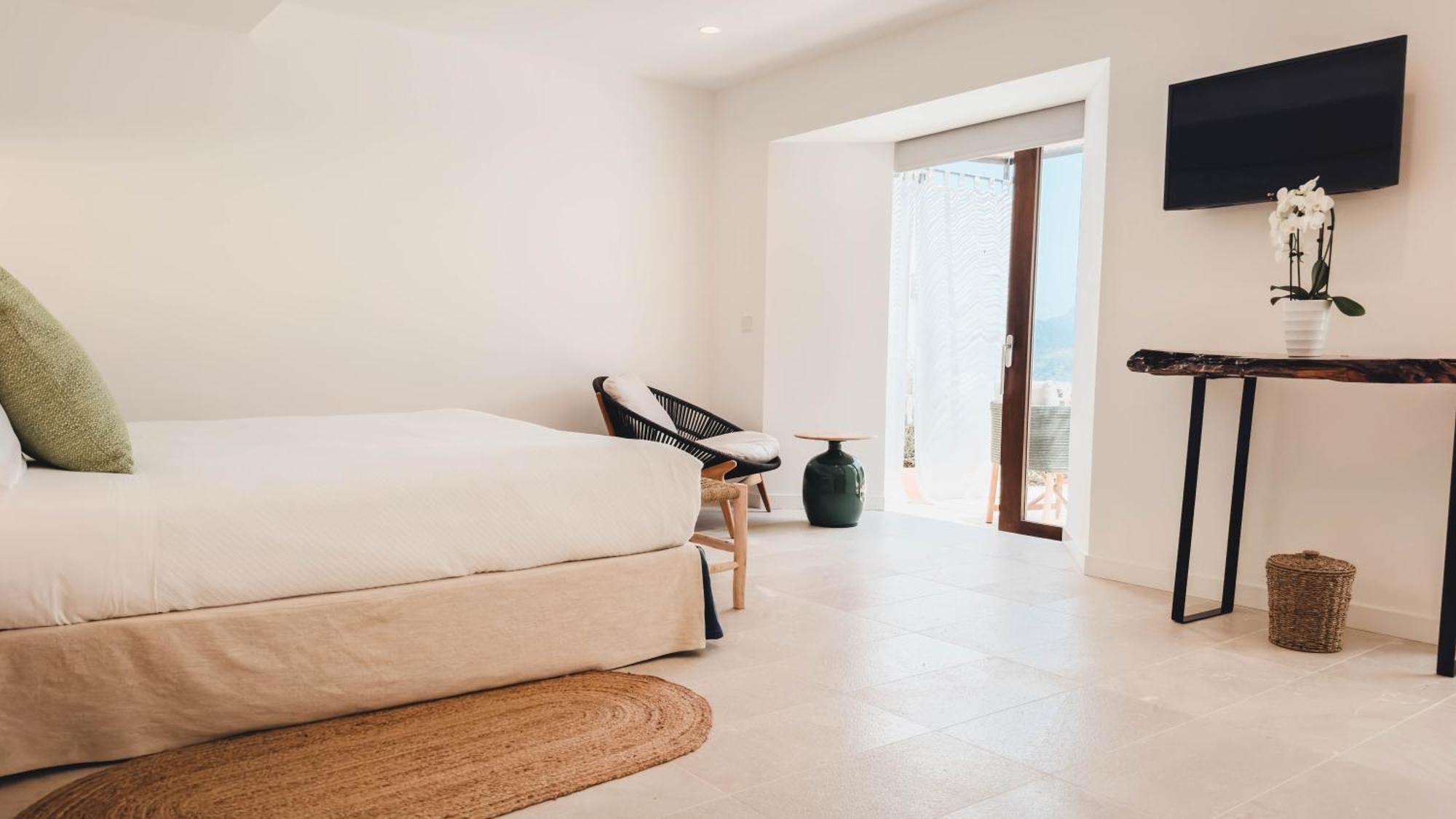 Deluxe Junior Suite