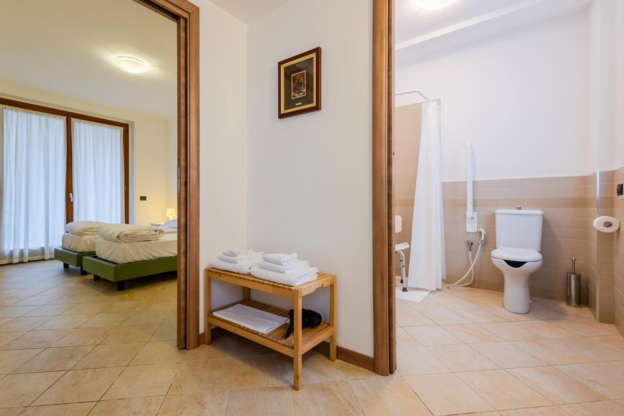 One-Bedroom Apartment Disability Access