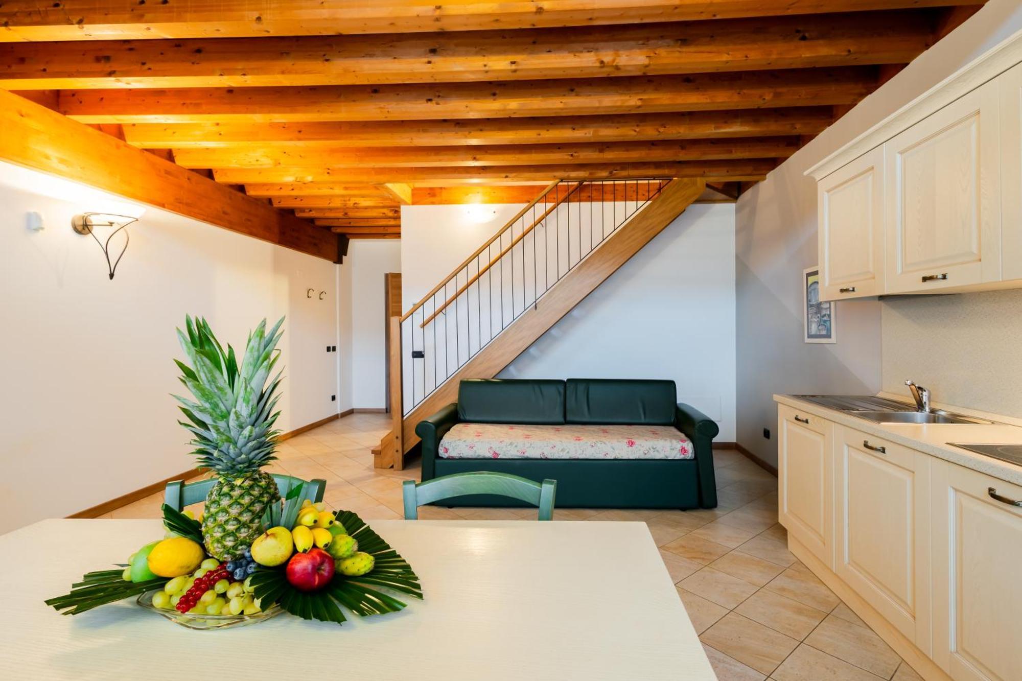 Studio Split Level Annex