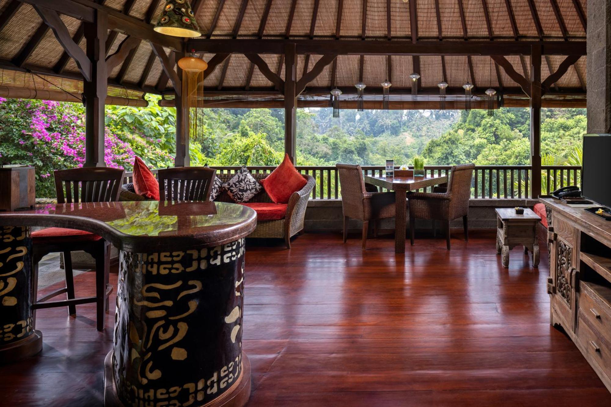 Honeymoon Villa Private Pool Daily Afternoon Tea & Extra Benefits