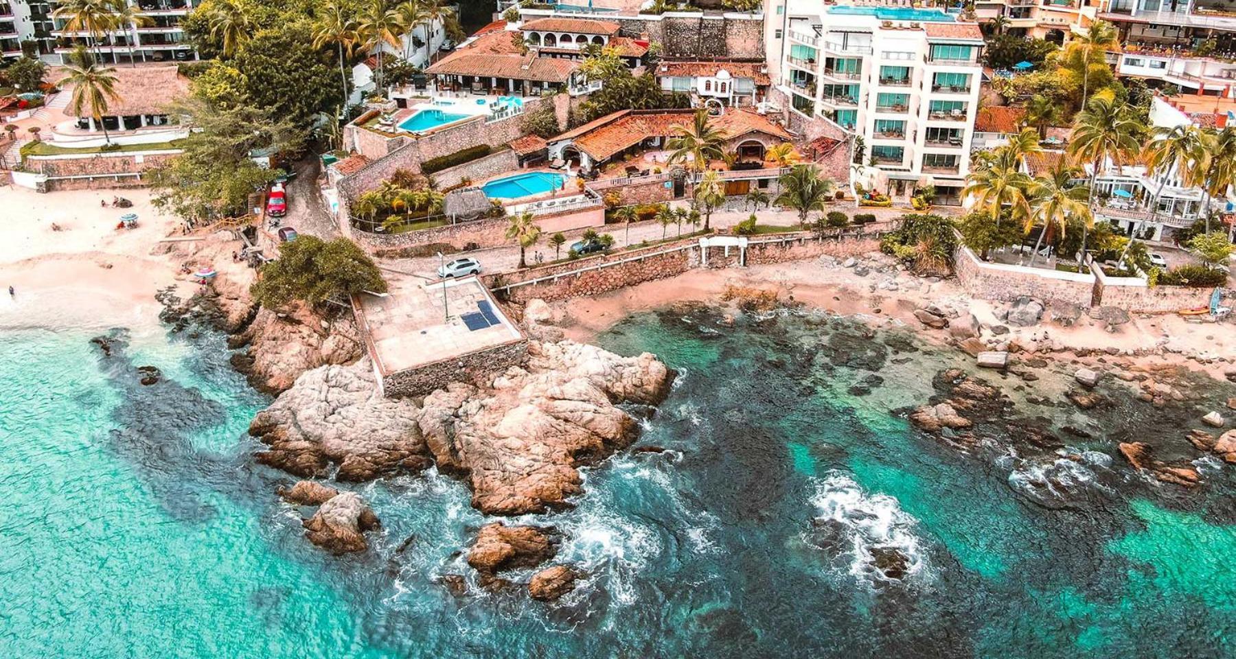 Five-Bedroom Villa Sea View