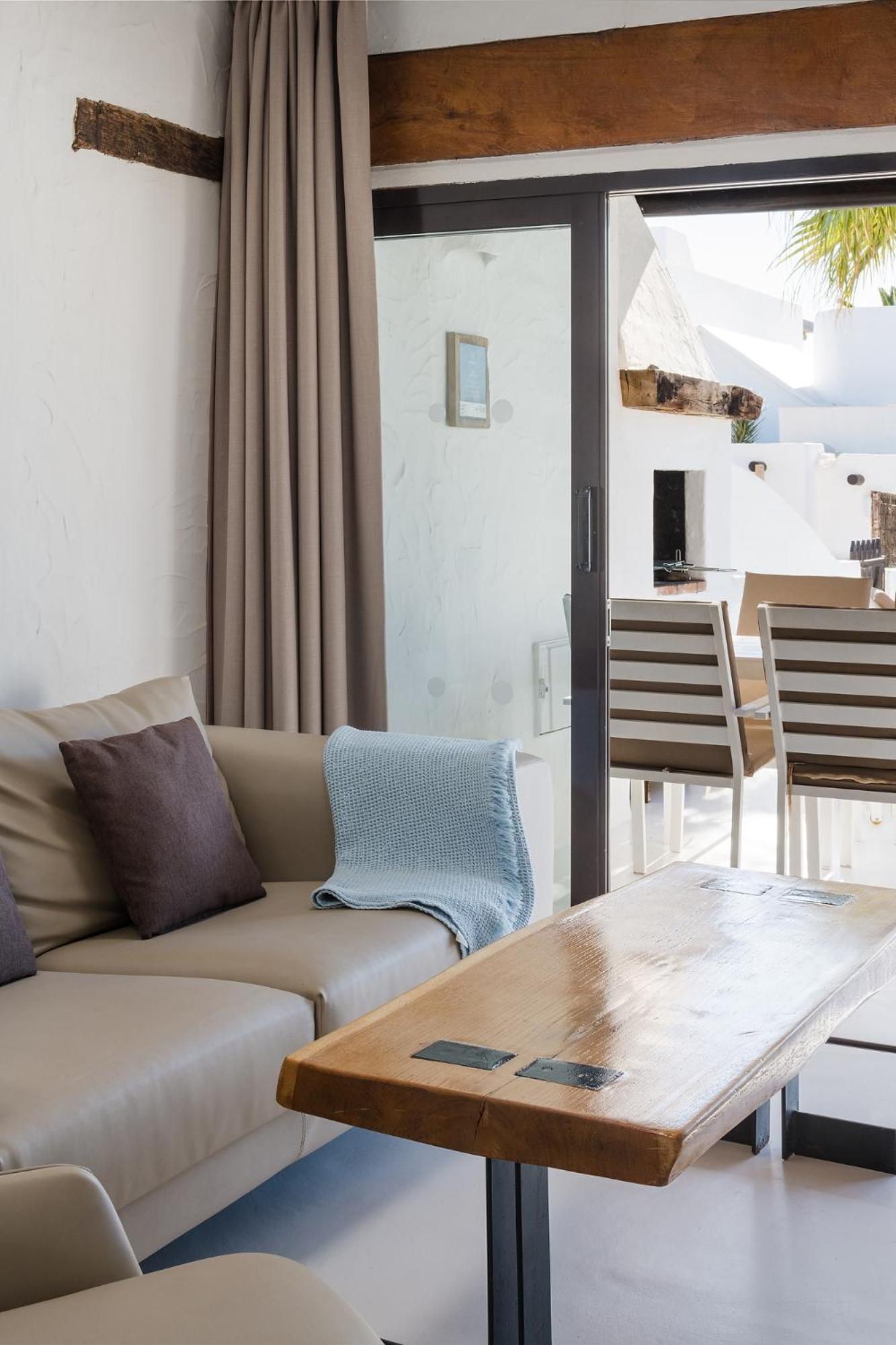 Deluxe Two-Bedroom Villa
