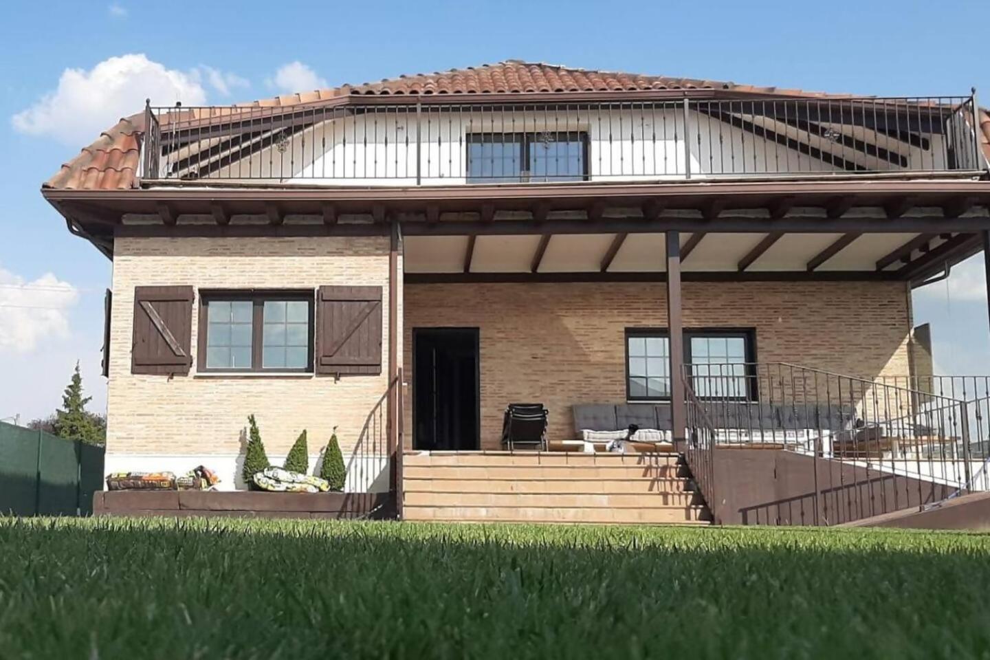Six-Bedroom House