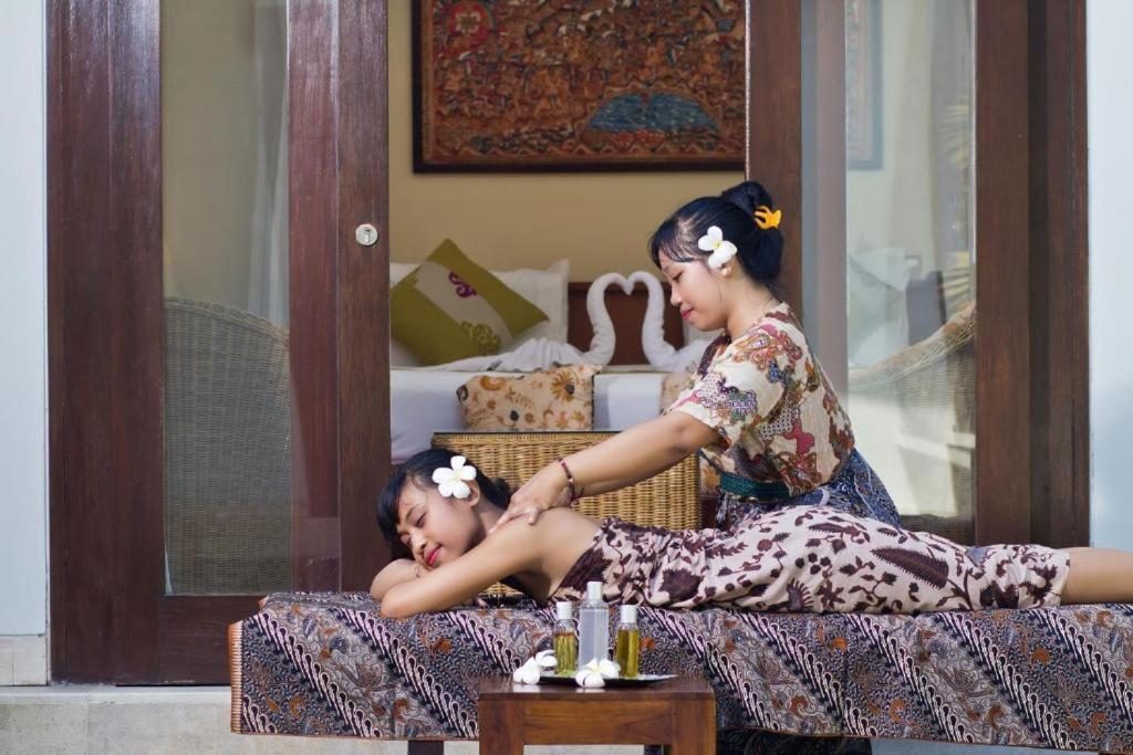 One-Bedroom Pool Villa Airport Transfers