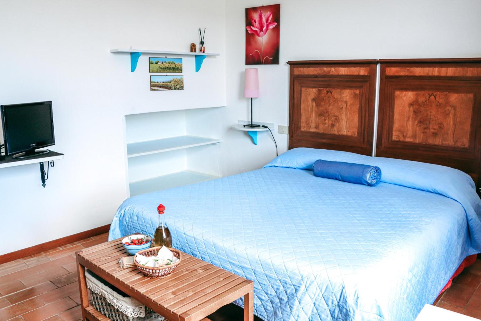 Large Double Room