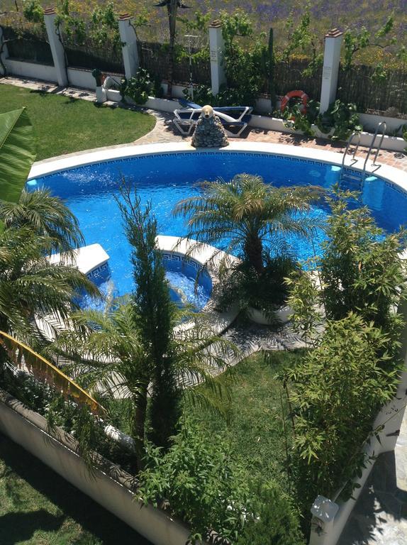 Apartment Pool View