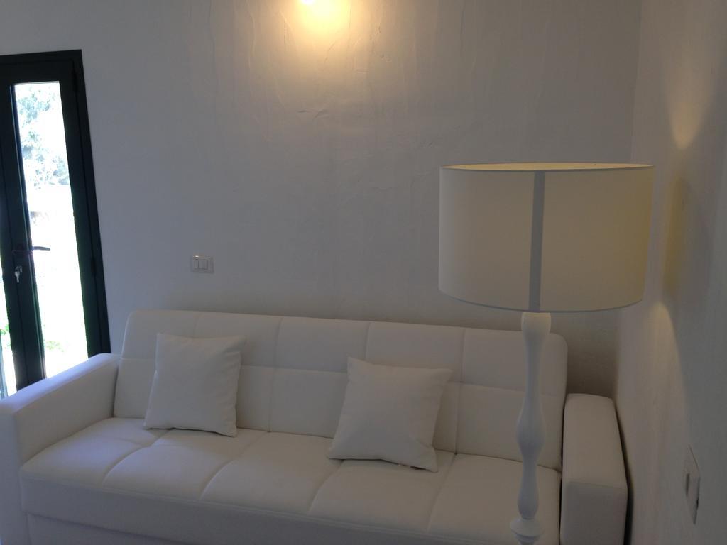 Holiday Home,330865168:JPEG