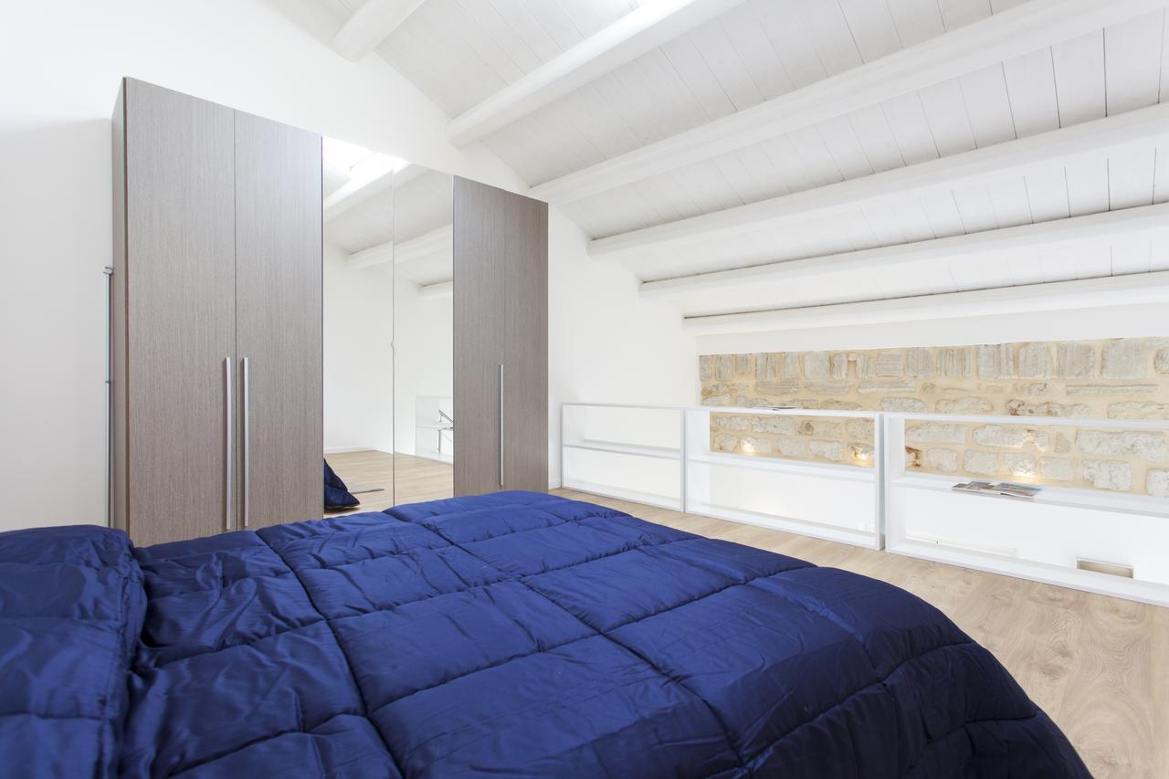 One-Bedroom House,638461989:JPEG