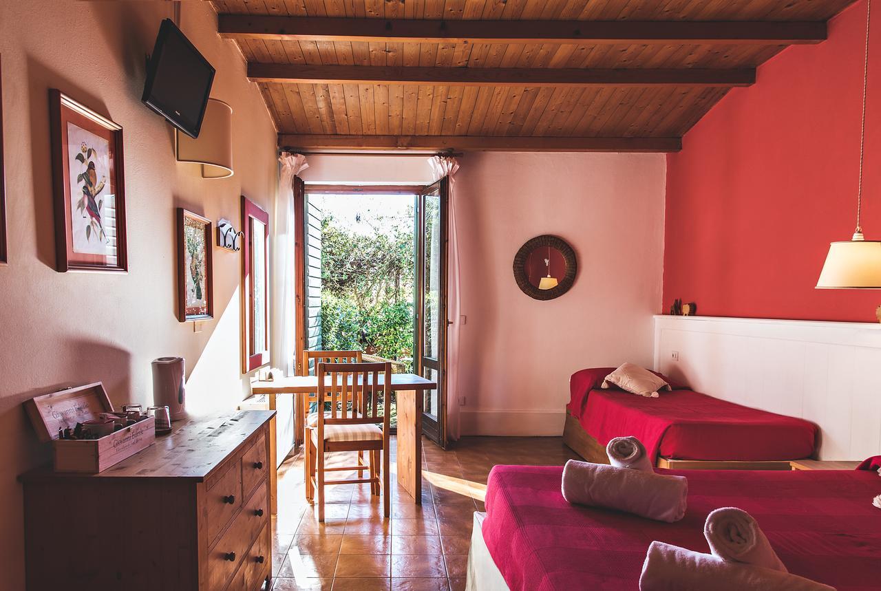 Standard Triple Room Private Garden