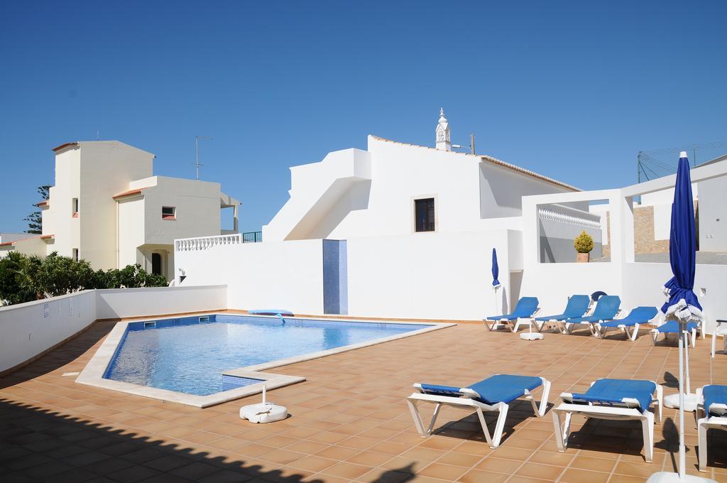 Villa com 3 Quartos