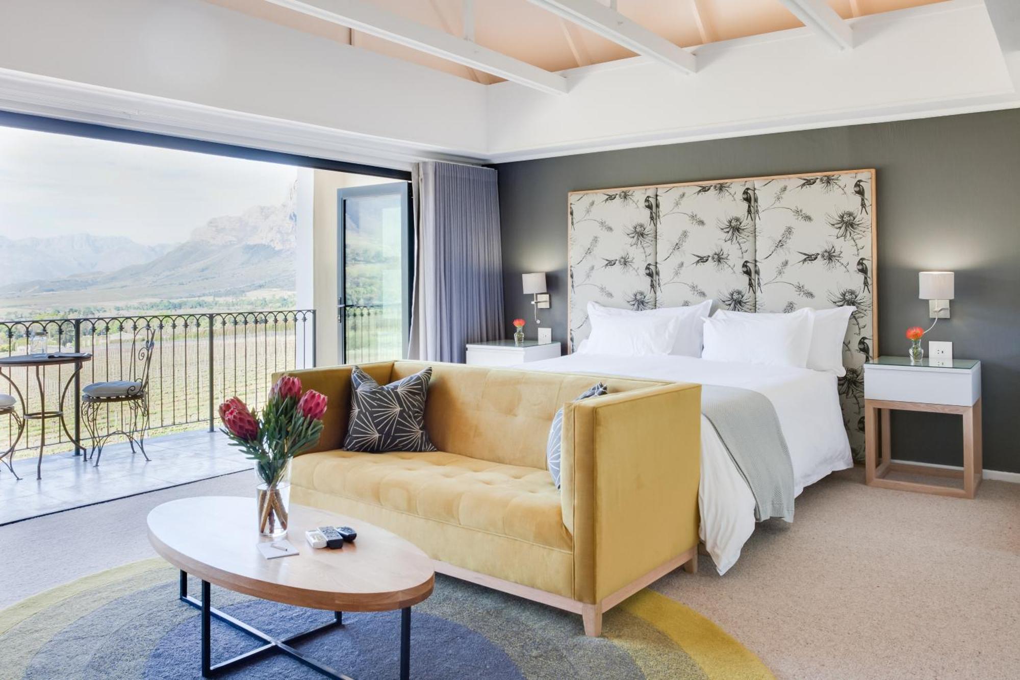 Superior King Suite