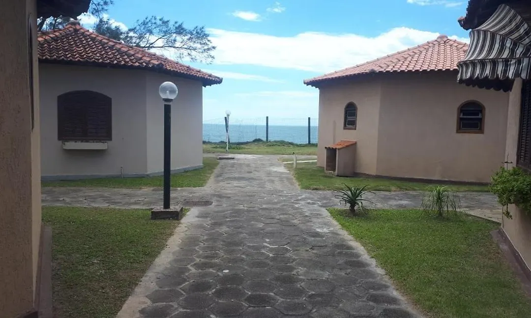 Chale Com 2 Quartos A Beira Mar-1