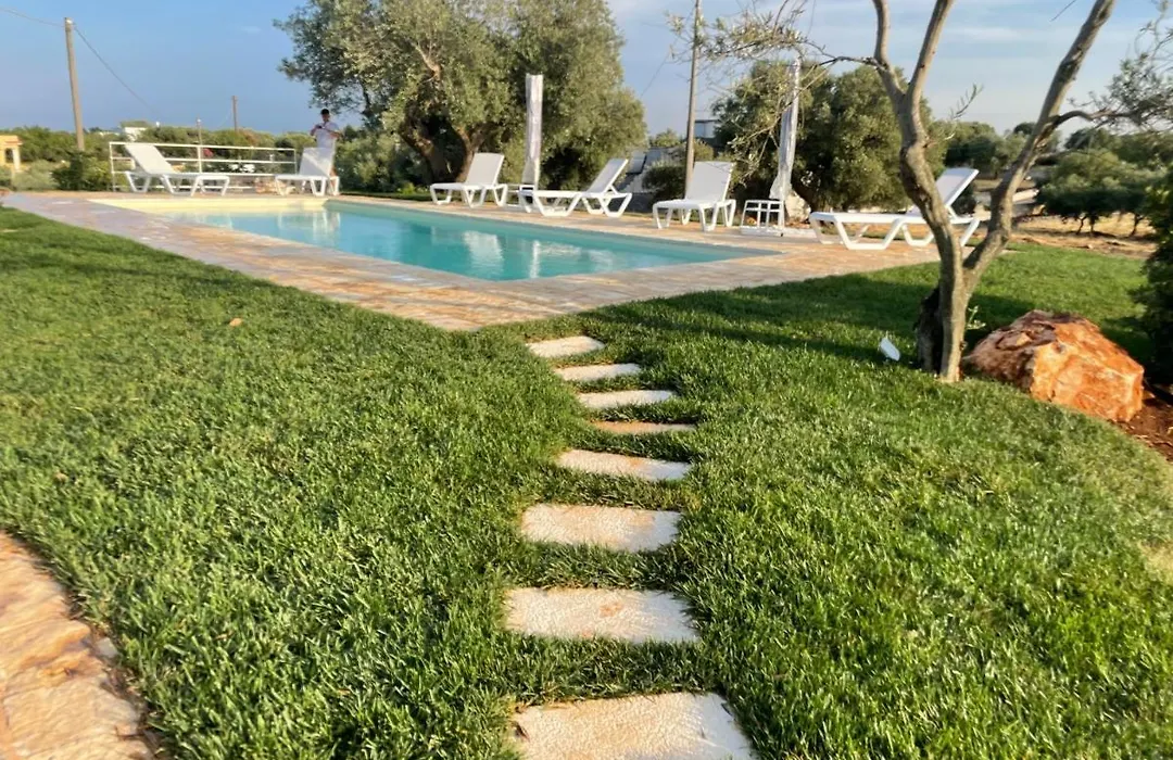 Trullo Nadia Ostuni-1