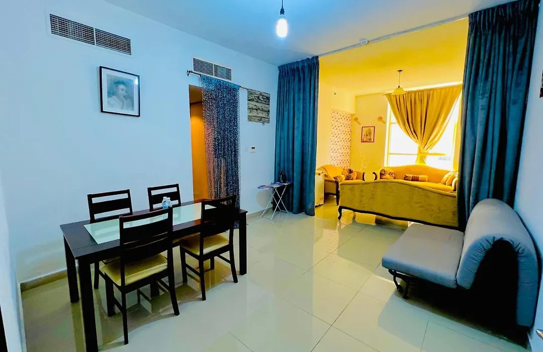 Bright Premium 2 Bedrooms Apartment-1