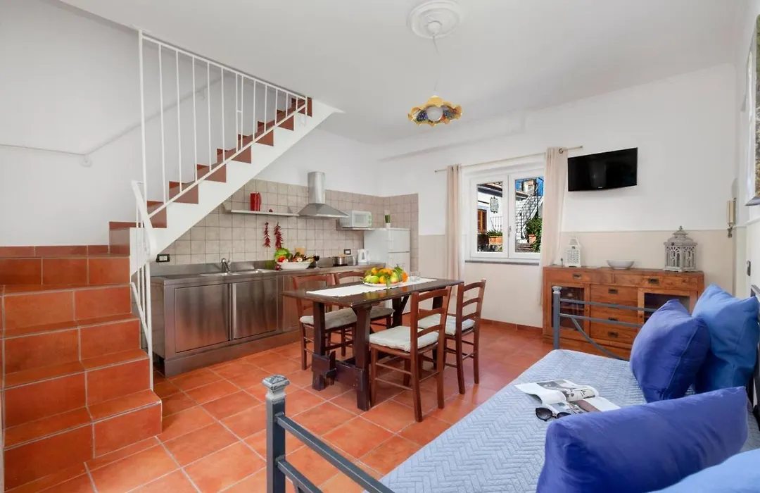Amore Rentals - Casa Limoneto-1