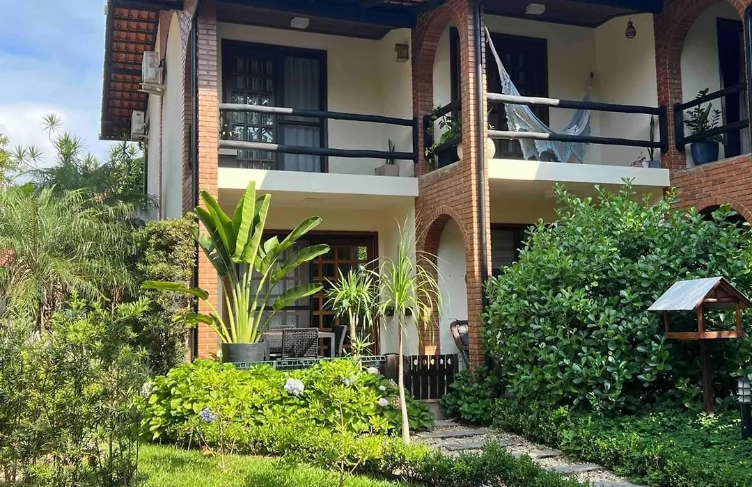 Casa pé na areia em praia paradisíaca-1