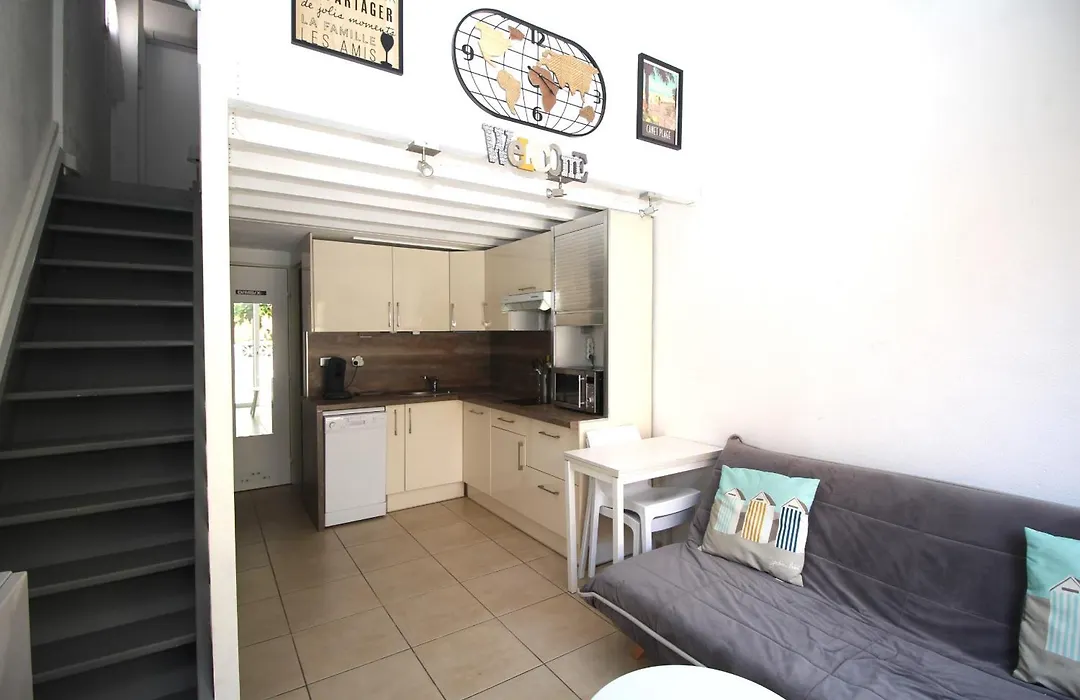 CORAUX - Maisonnette 4 pers avec piscine et parking-1