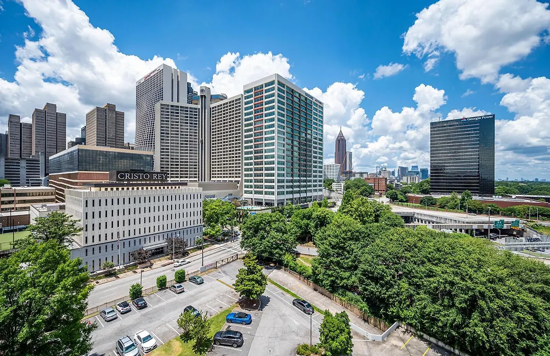 Atl Downtown 2Br King Bed Free Parking Lm1908-1
