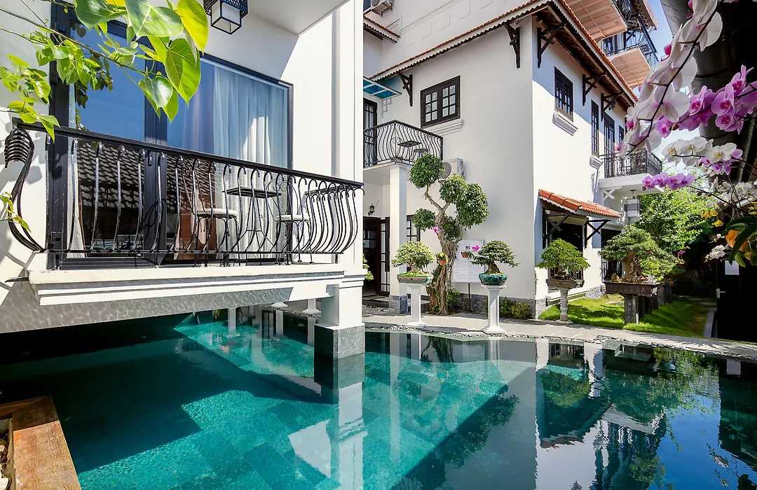 Riverside Impression Villa-1