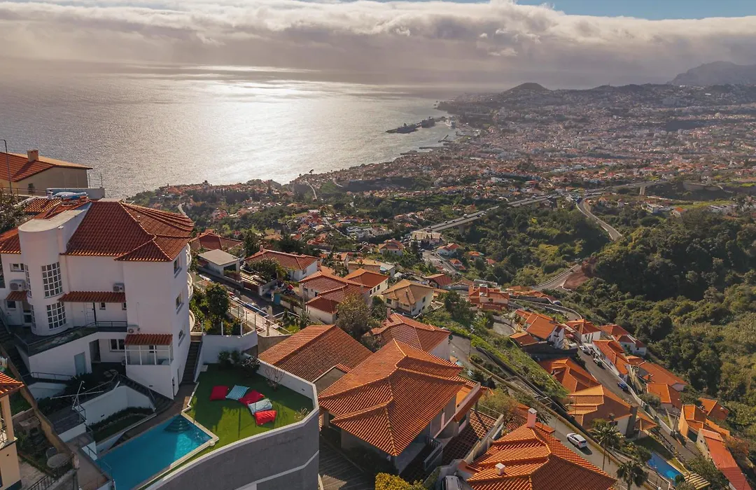 Madeira High View-1