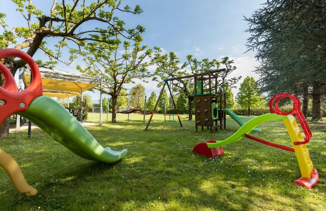Agriturismo Casolare Lucchese-1