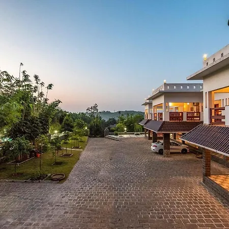 Stayvista'S Springhills Villa & Ayurvedic Spa - 6Bhk With Pet Friendly & Sauna-3