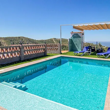Beautiful Home In Torrox With Wifi, Outdoor Swimming Pool And Swimming Pool-3
