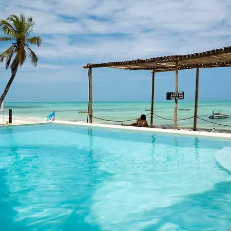 Red Monkey Beach Lodge-2