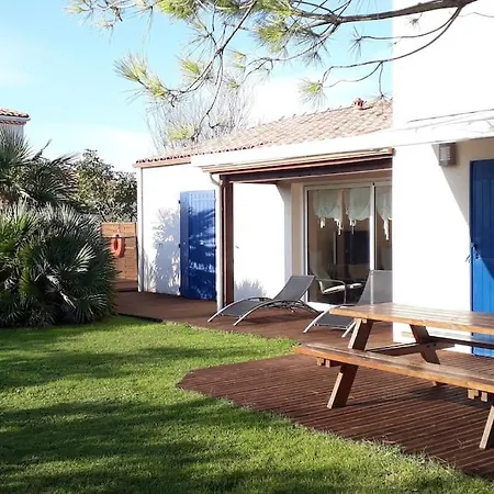 Maison Familiale Avec Piscine Chauffee-3