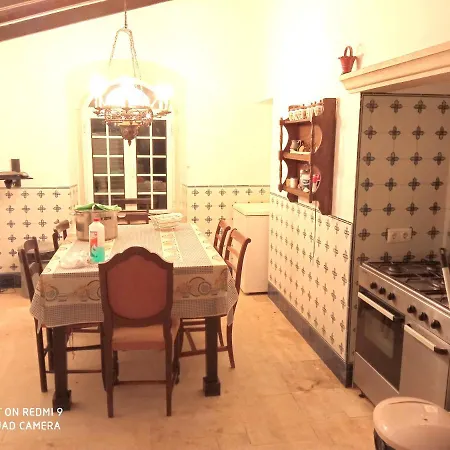 6 Bedrooms House With Shared Pool Enclosed Garden And Wifi At Lisboa-2