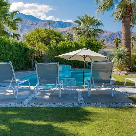 The Kirk Douglas House-2