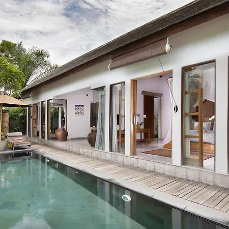 Villa Kayu Lama-3