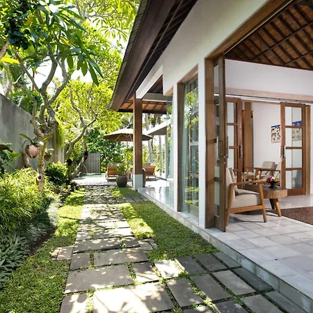 Villa Kayu Lama-2