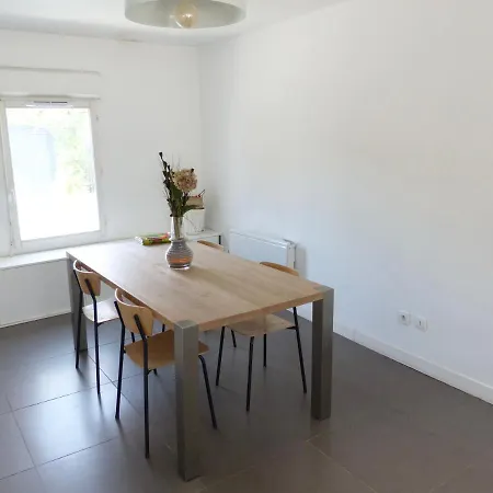Maison Contemporaine & Piscine-2