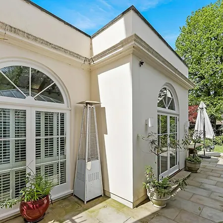 London One Bed Annex-3