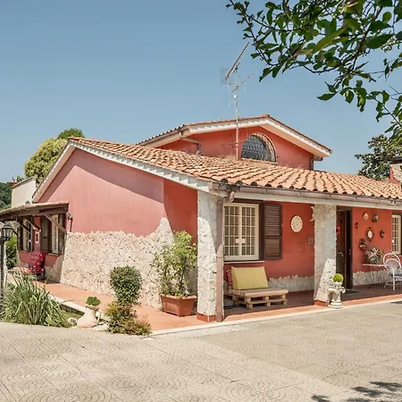 Stunning Home In Roma-2