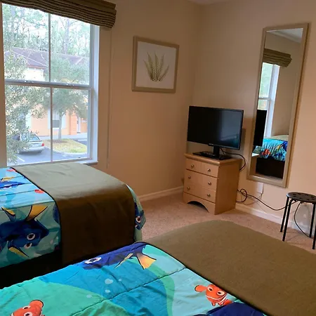 Four Bedroom Townhouse In Regal Oaks At Old Town-2