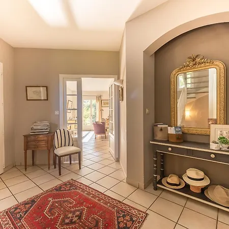 Villa Enfance - Piscine privée et proche Lac d'Annecy-2