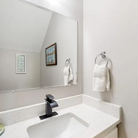 White Sands Bay Front Pensacola Condo-3