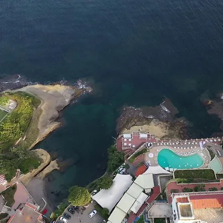 Baia Delle Rocce Verdi Resort-3