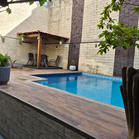 Casa com piscina em Balneário Camboriú-3