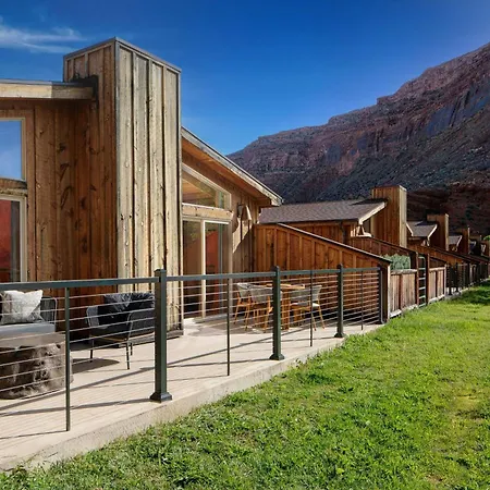Red Cliffs Lodge Moab-3