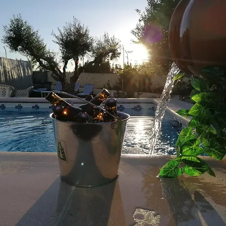 Villa Los Arcos Malaga-3