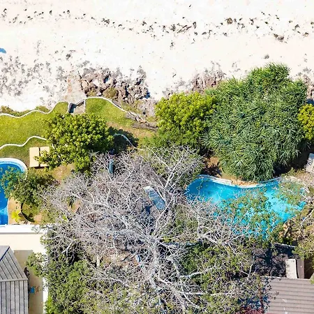 Tequila Sunrise Beach Villa-Diani Beach-2